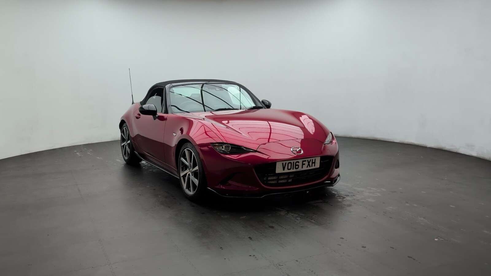 2016 MAZDA MX-5 2016 MAZDA MX-5