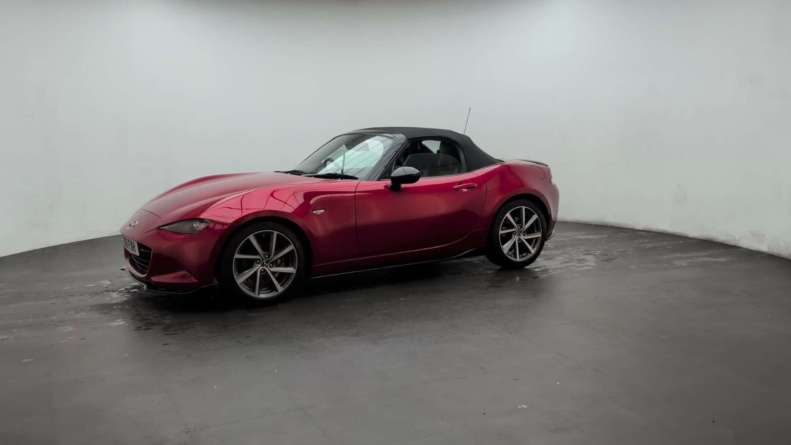 2016 MAZDA MX-5 2016 MAZDA MX-5