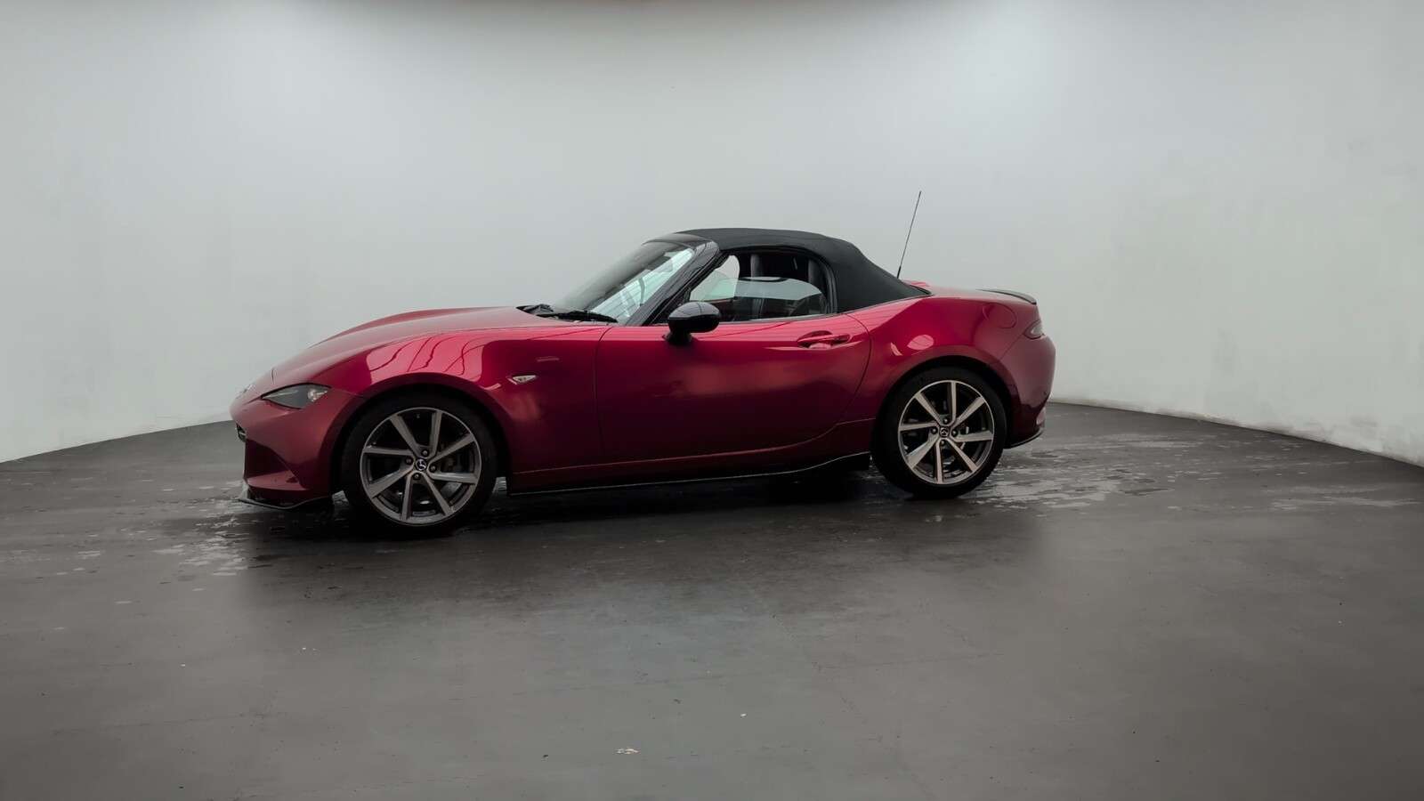 2016 MAZDA MX-5 2016 MAZDA MX-5
