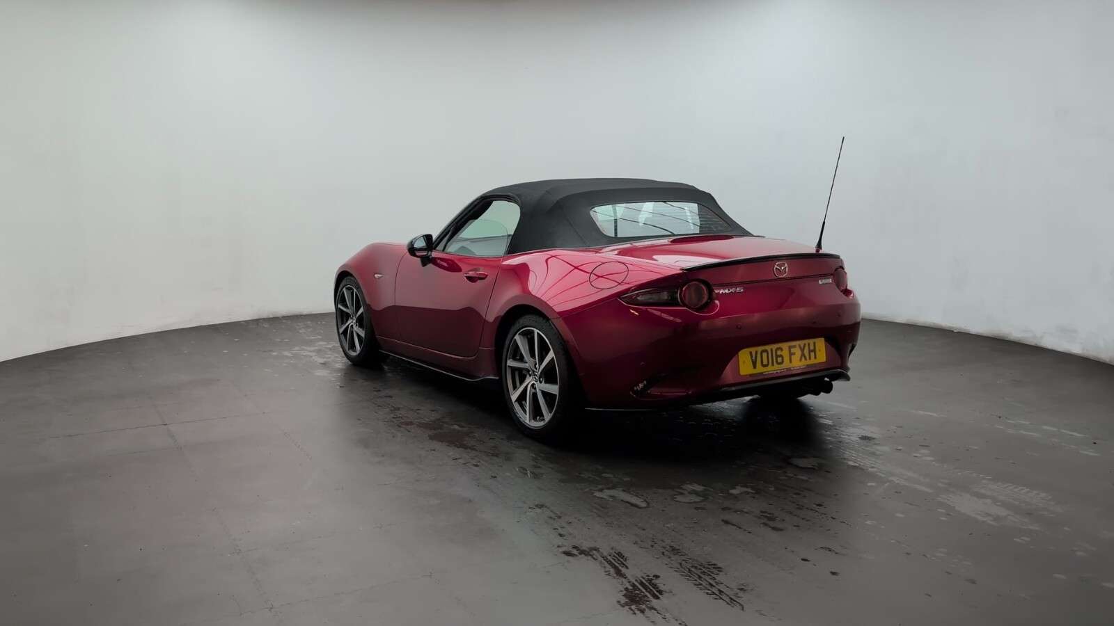 2016 MAZDA MX-5 2016 MAZDA MX-5