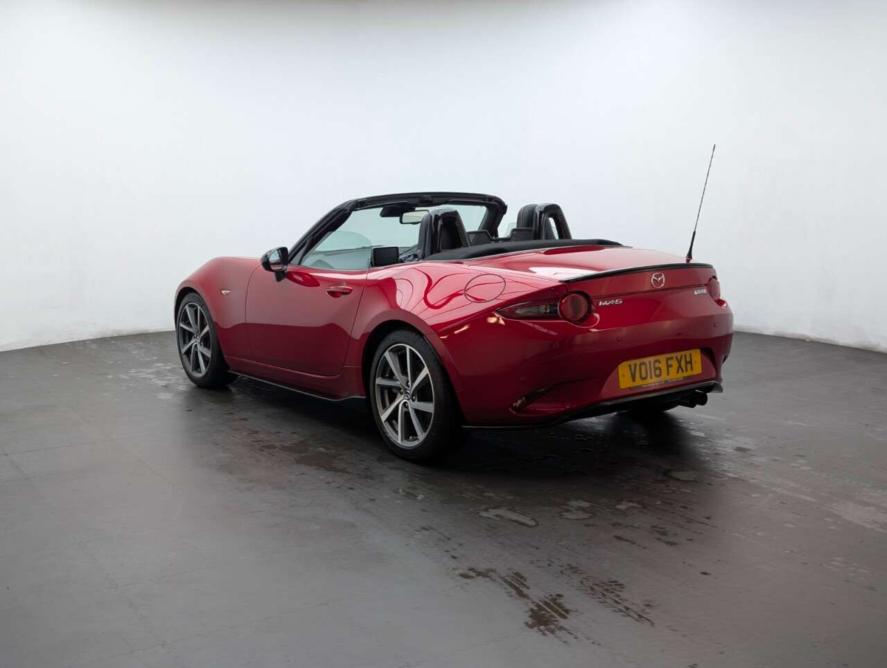 2016 MAZDA MX-5 2016 MAZDA MX-5