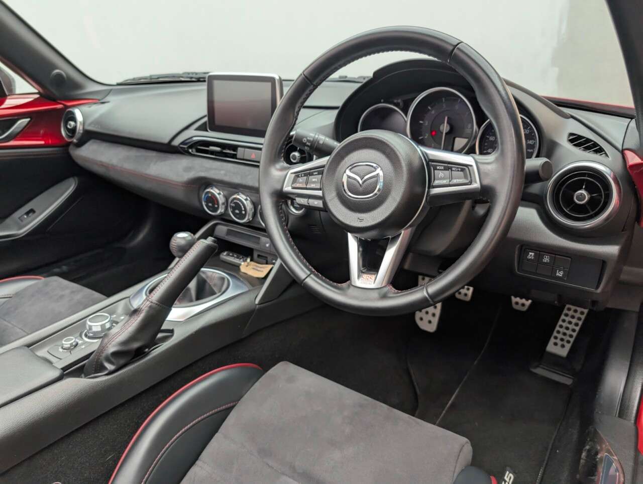 2016 MAZDA MX-5 2016 MAZDA MX-5