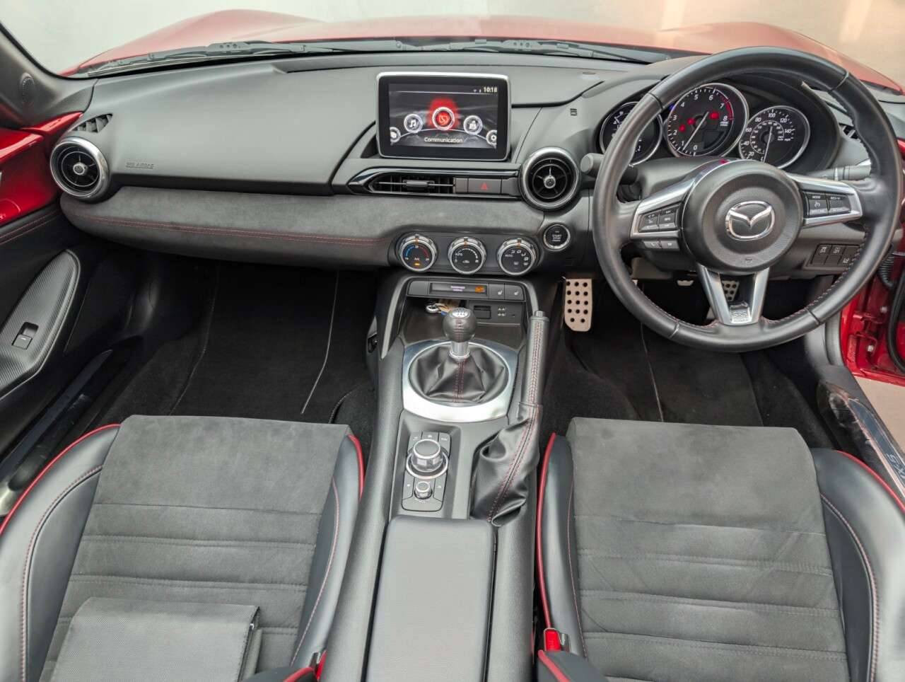 2016 MAZDA MX-5 2016 MAZDA MX-5