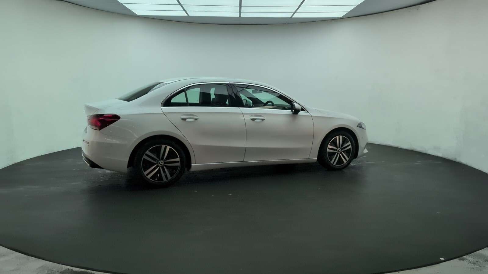 2021 MERCEDES-BENZ A CLASS 2021 MERCEDES-BENZ A CLASS