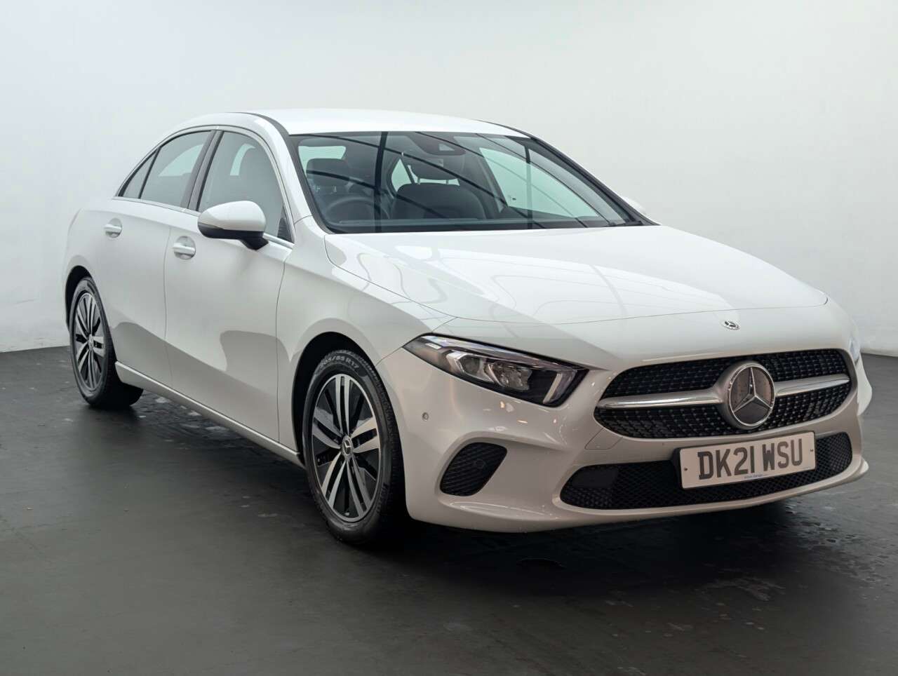 A 2021 MERCEDES-BENZ A CLASS 1.3 A200 Sport (Executive) Saloon 4dr Petrol Manual Euro 6 (s/s) (163 ps) - A 2021 MERCEDES-BENZ A CLASS 1.3 A200 Sport (Executive) Saloon 4dr Petrol Manual Euro 6 (s/s) (163 ps) -