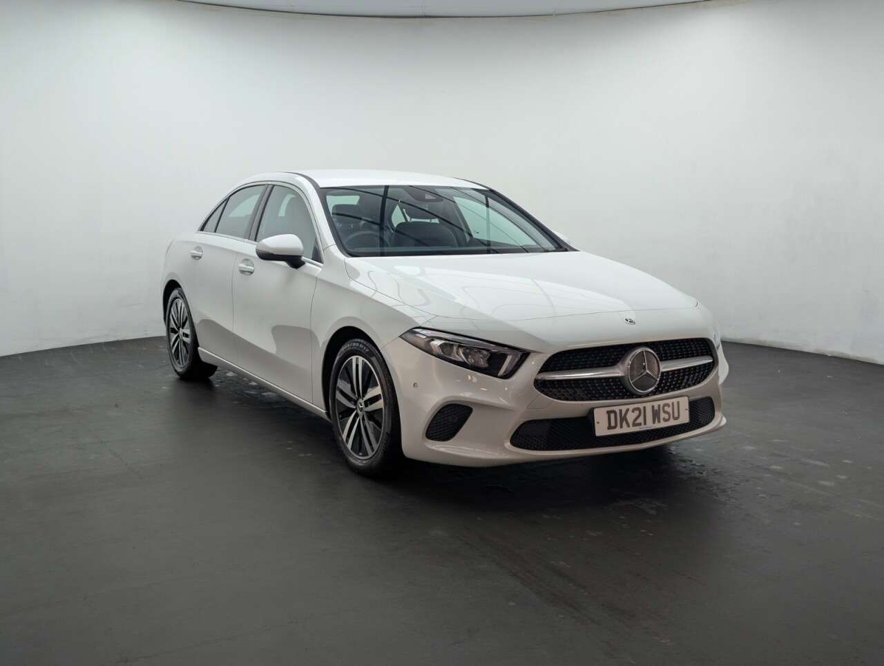 A 2021 MERCEDES-BENZ A CLASS 1.3 A200 Sport (Executive) Saloon 4dr Petrol Manual Euro 6 (s/s) (163 ps) - A 2021 MERCEDES-BENZ A CLASS 1.3 A200 Sport (Executive) Saloon 4dr Petrol Manual Euro 6 (s/s) (163 ps) -