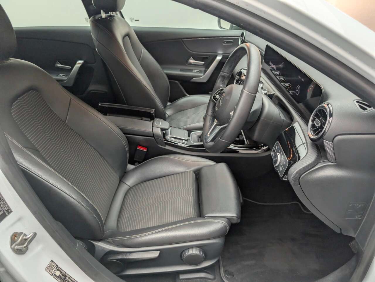 2021 MERCEDES-BENZ A CLASS 2021 MERCEDES-BENZ A CLASS