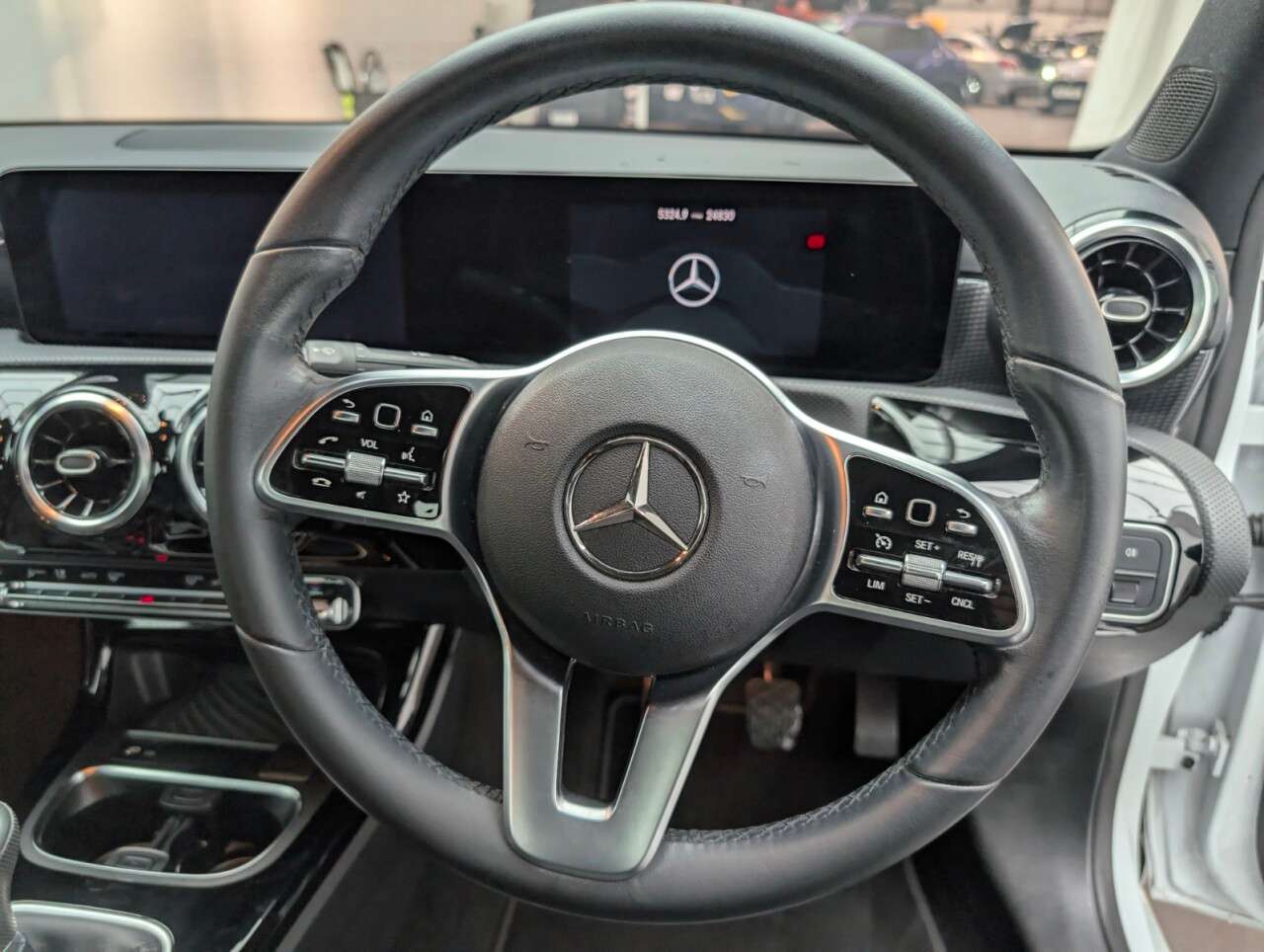 2021 MERCEDES-BENZ A CLASS 2021 MERCEDES-BENZ A CLASS