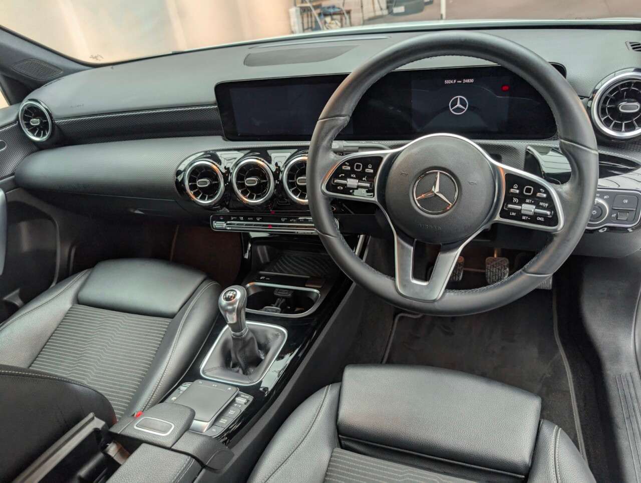 2021 MERCEDES-BENZ A CLASS 2021 MERCEDES-BENZ A CLASS