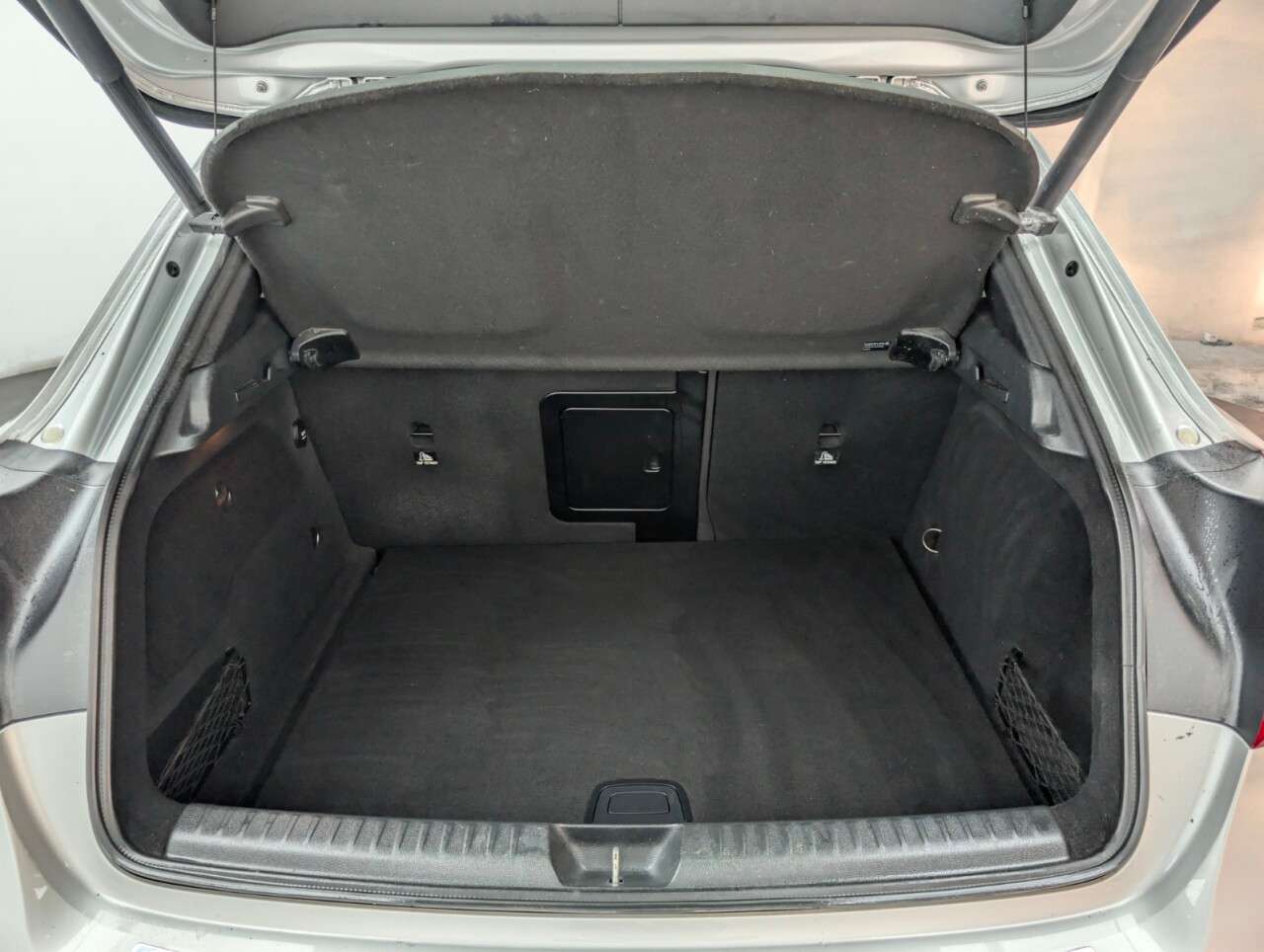 2016 MERCEDES-BENZ 180 2016 MERCEDES-BENZ 180