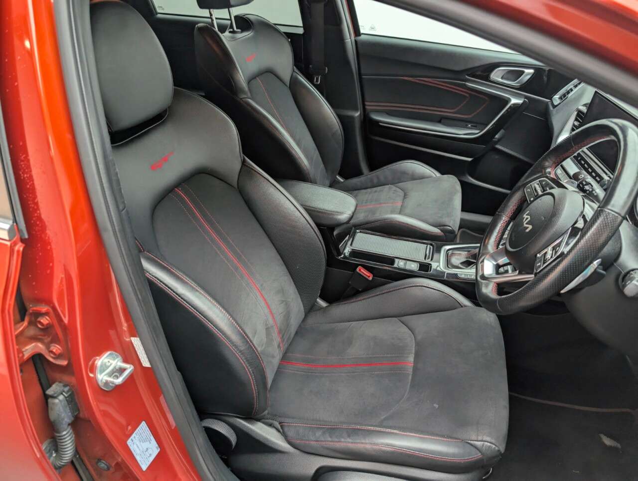 2021 KIA PROCEED 2021 KIA PROCEED