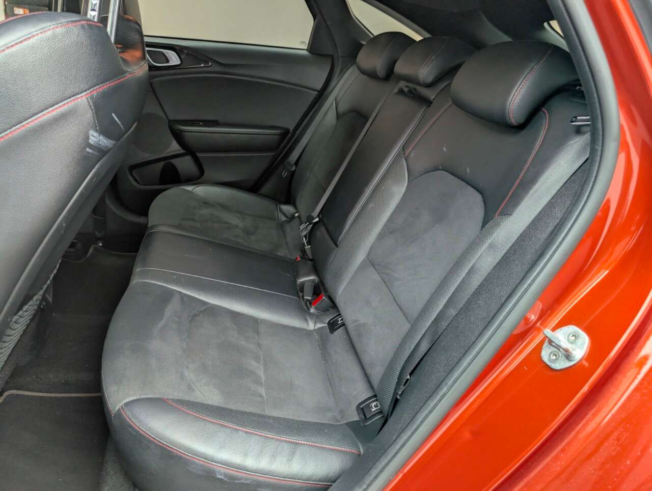 2021 KIA PROCEED 2021 KIA PROCEED