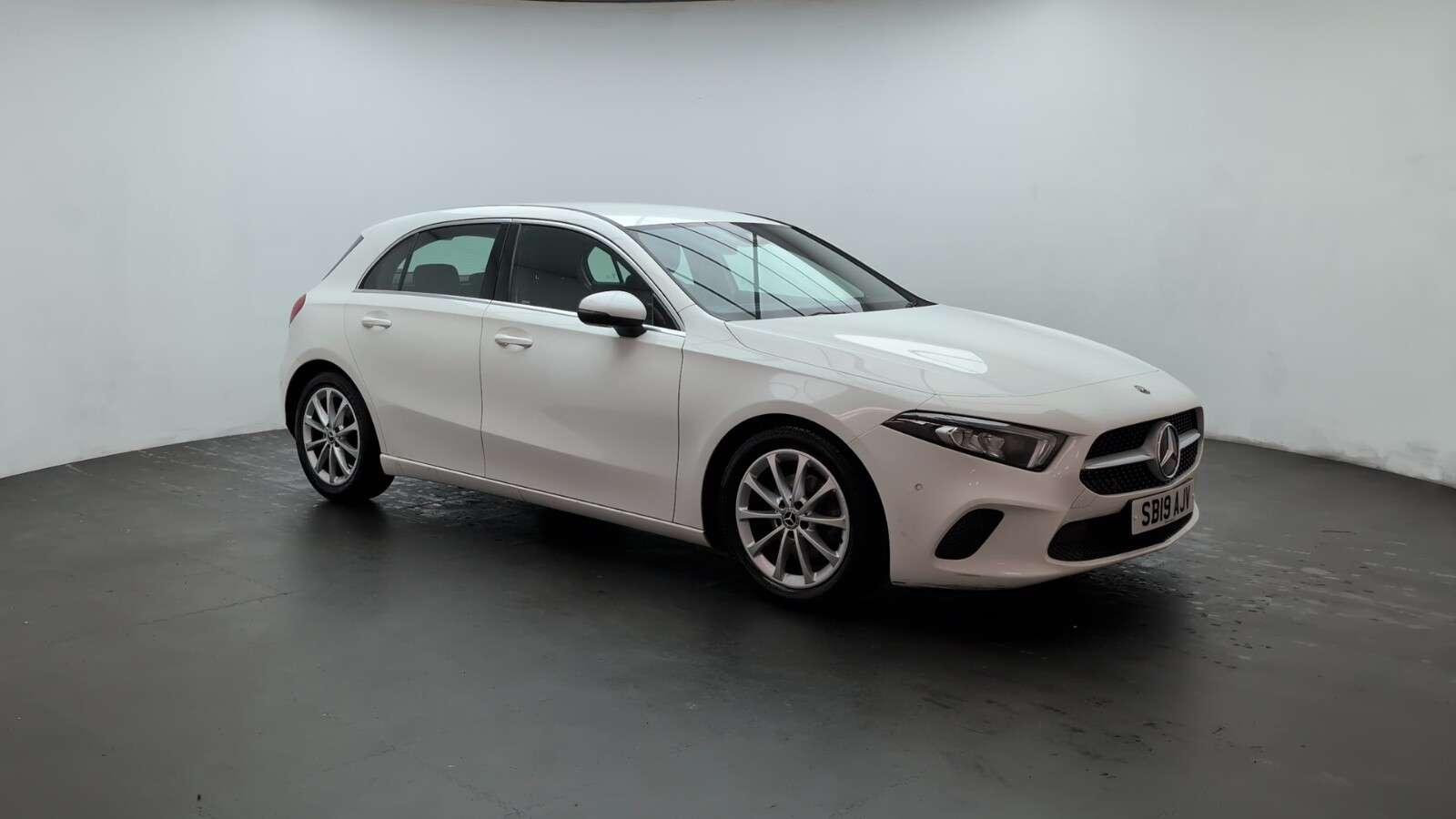 2019 MERCEDES A-CLASS 2019 MERCEDES A-CLASS