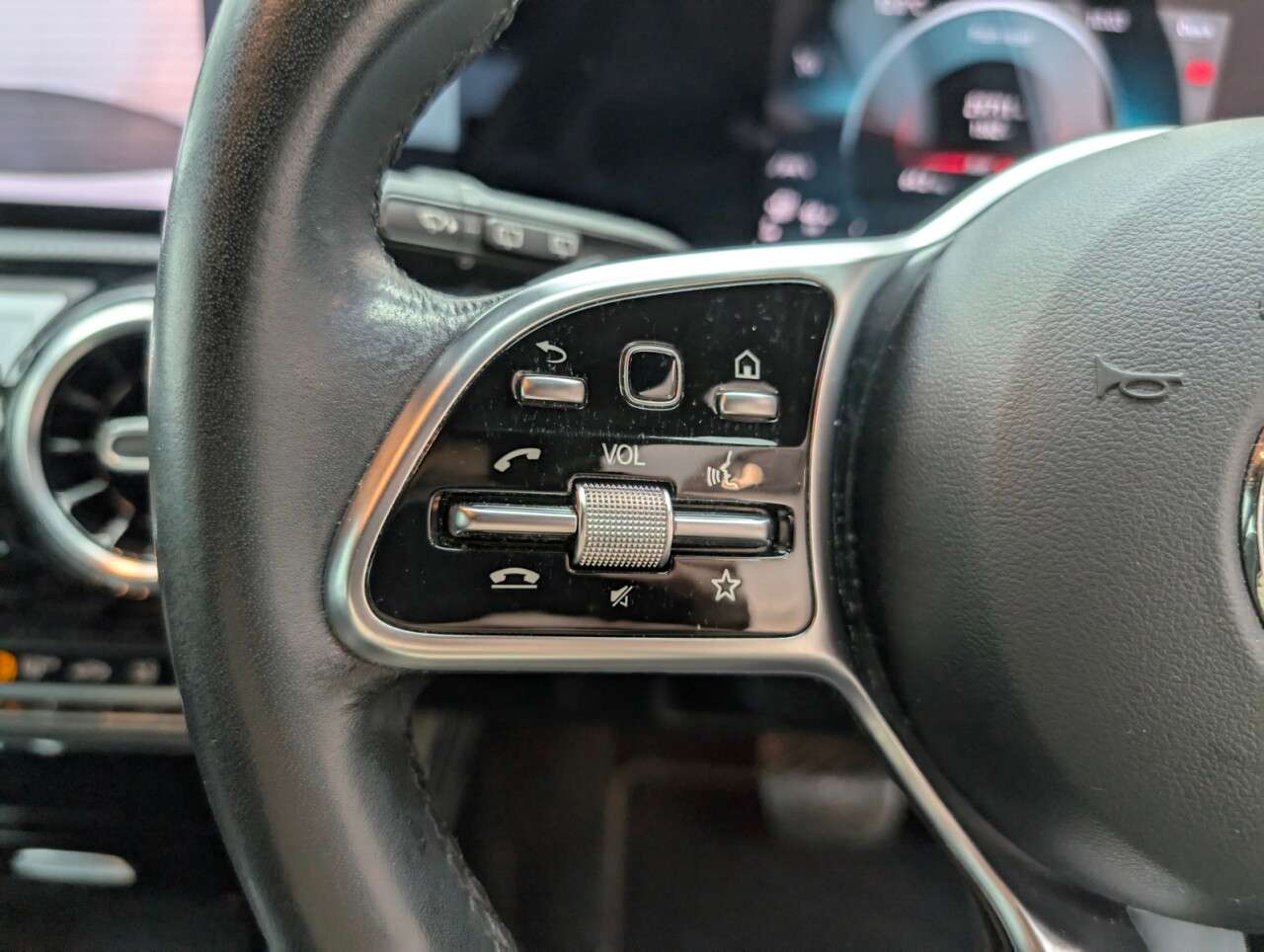 2019 MERCEDES A-CLASS 2019 MERCEDES A-CLASS