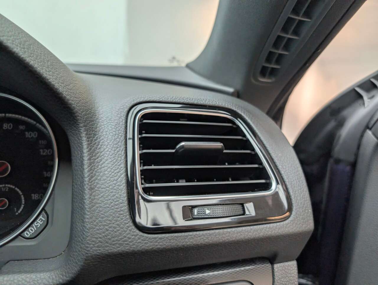 2016 VOLKSWAGEN SCIROCCO 2016 VOLKSWAGEN SCIROCCO