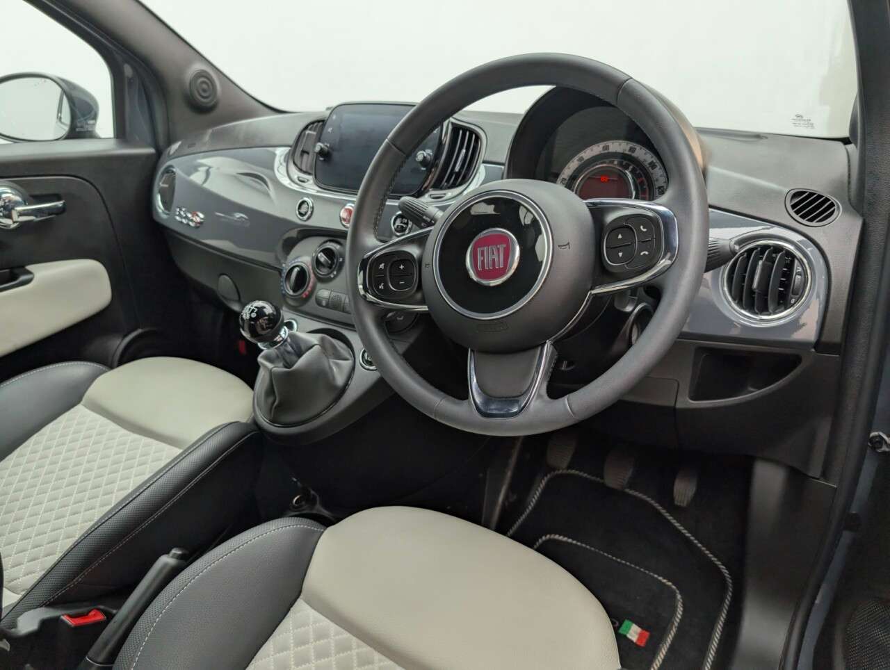 2021 FIAT 500C 2021 FIAT 500C