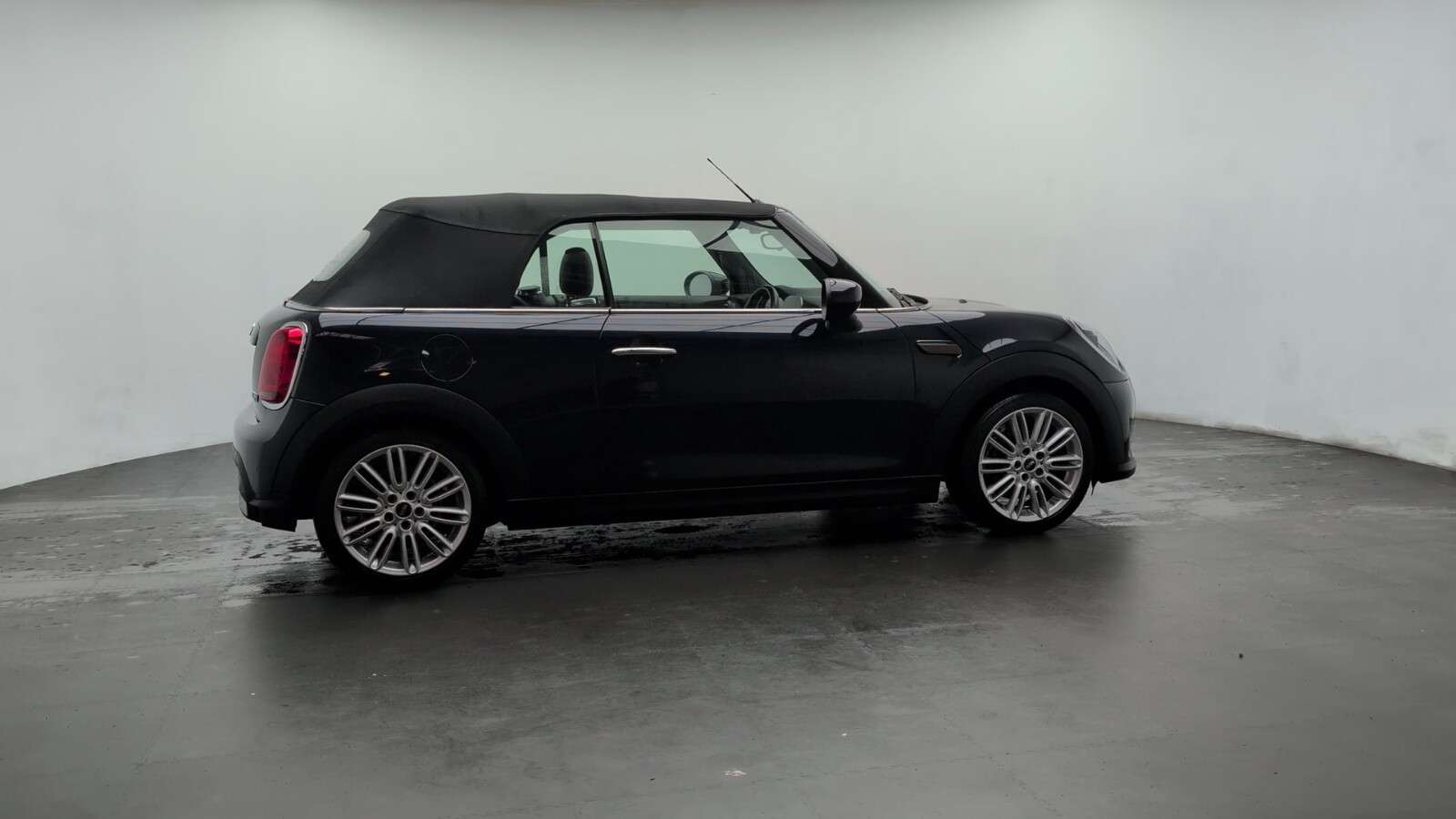 2021 MINI CONVERTIBLE 2021 MINI CONVERTIBLE