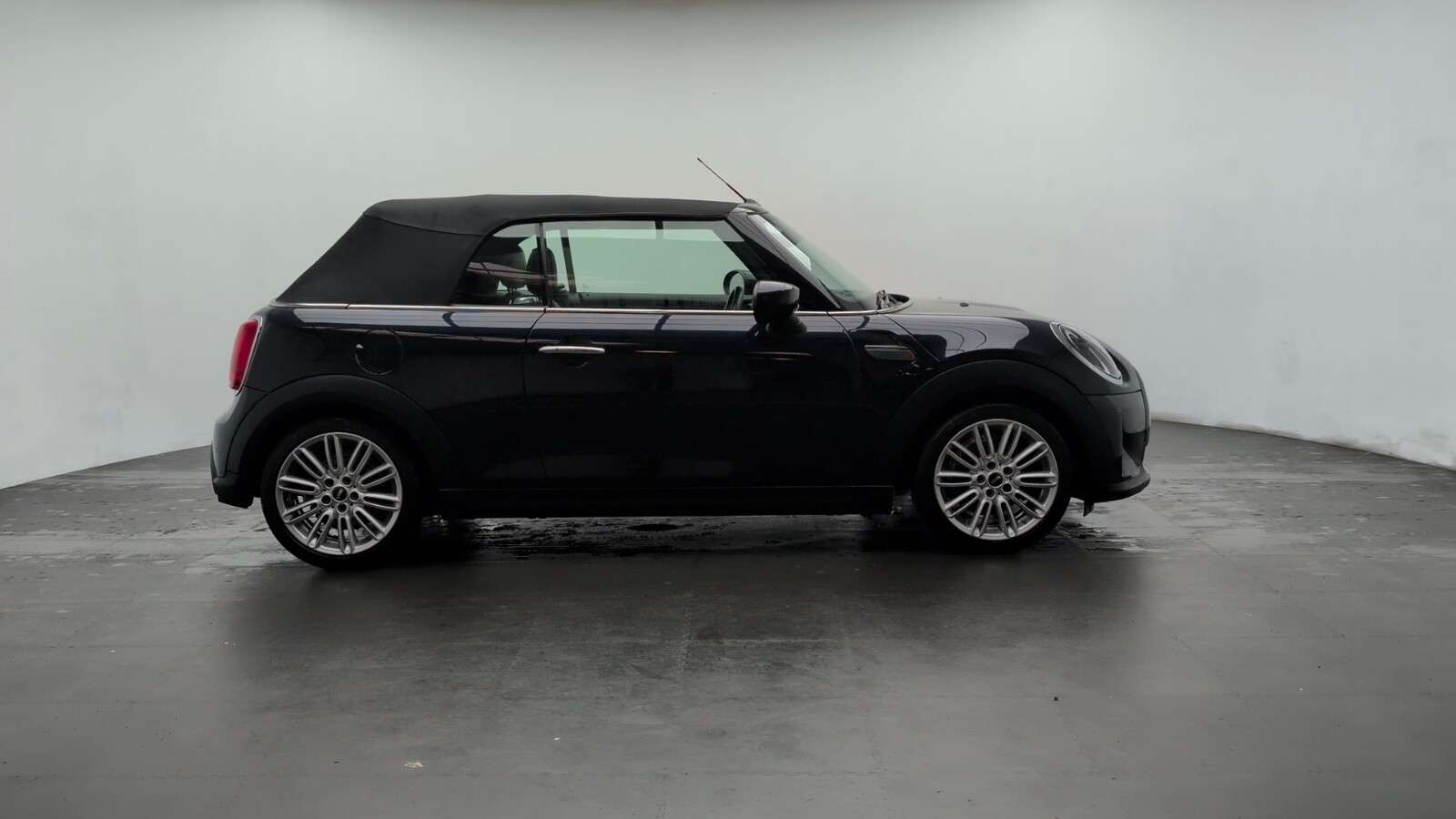 2021 MINI CONVERTIBLE 2021 MINI CONVERTIBLE