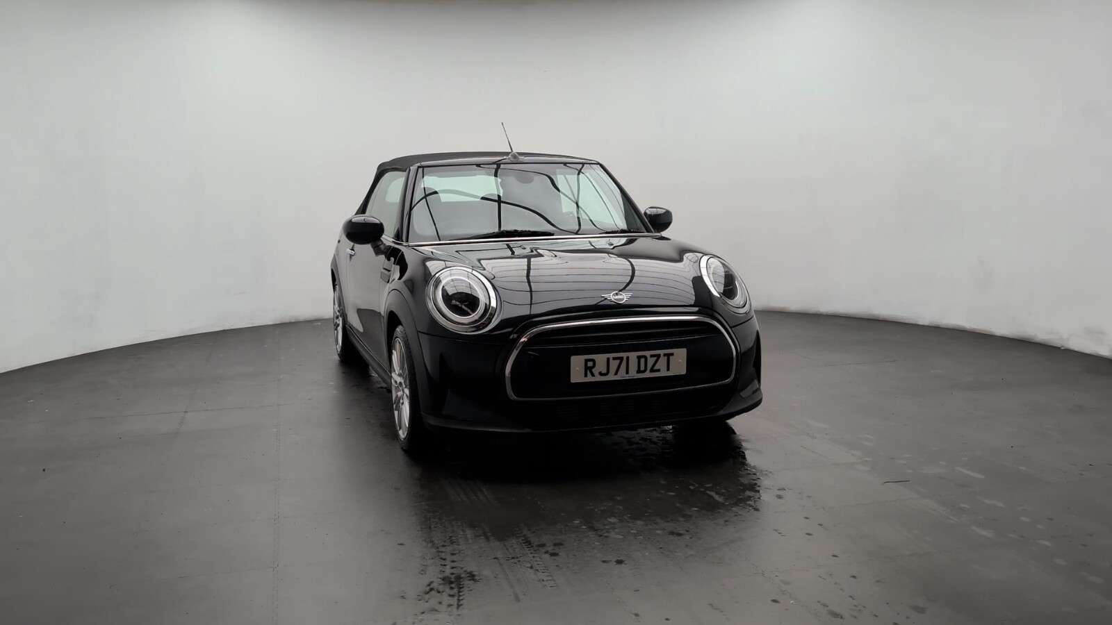 2021 MINI CONVERTIBLE 2021 MINI CONVERTIBLE