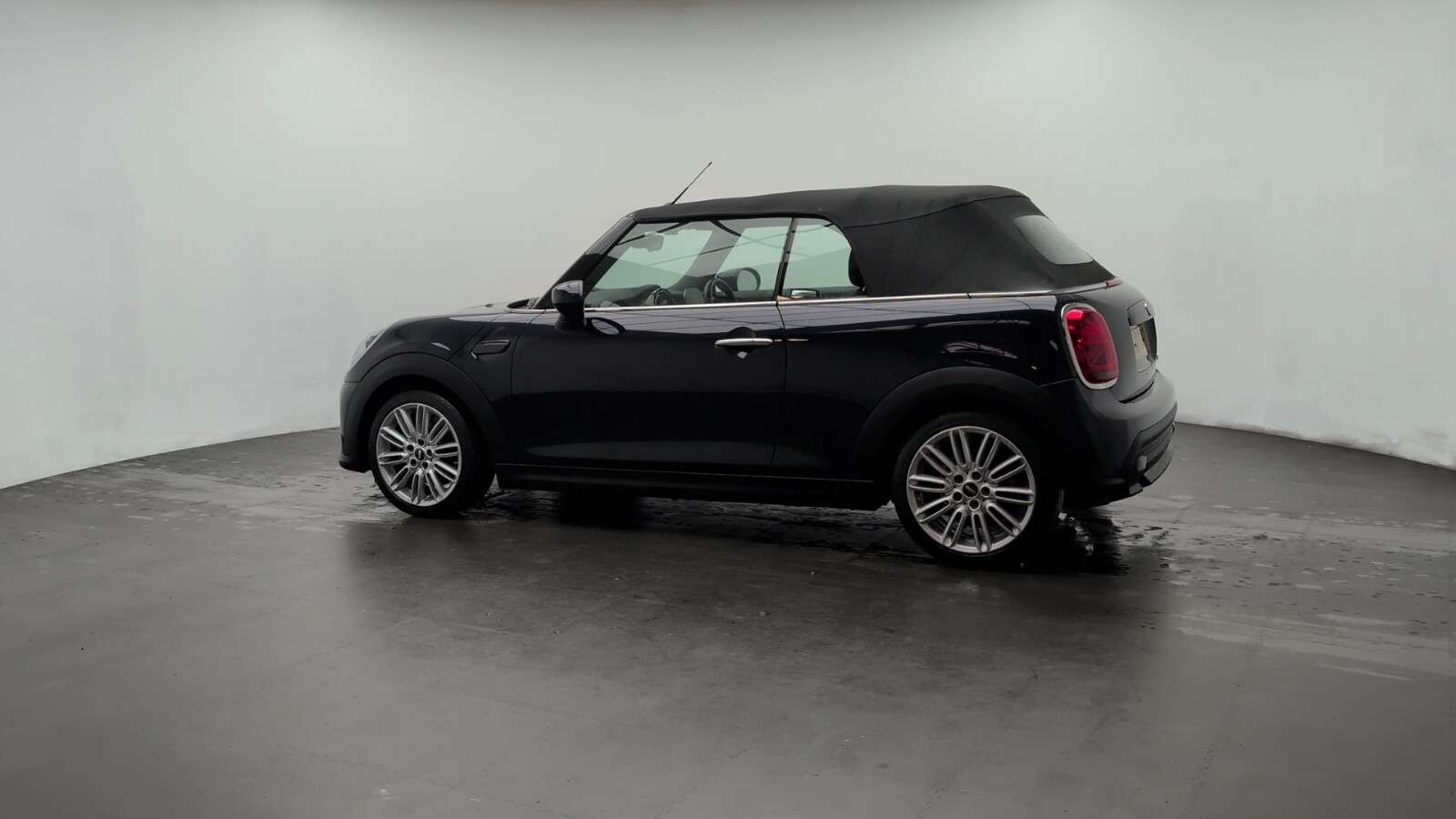 2021 MINI CONVERTIBLE 2021 MINI CONVERTIBLE