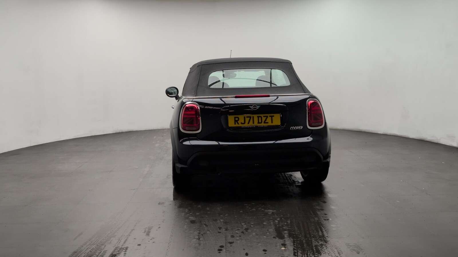 2021 MINI CONVERTIBLE 2021 MINI CONVERTIBLE
