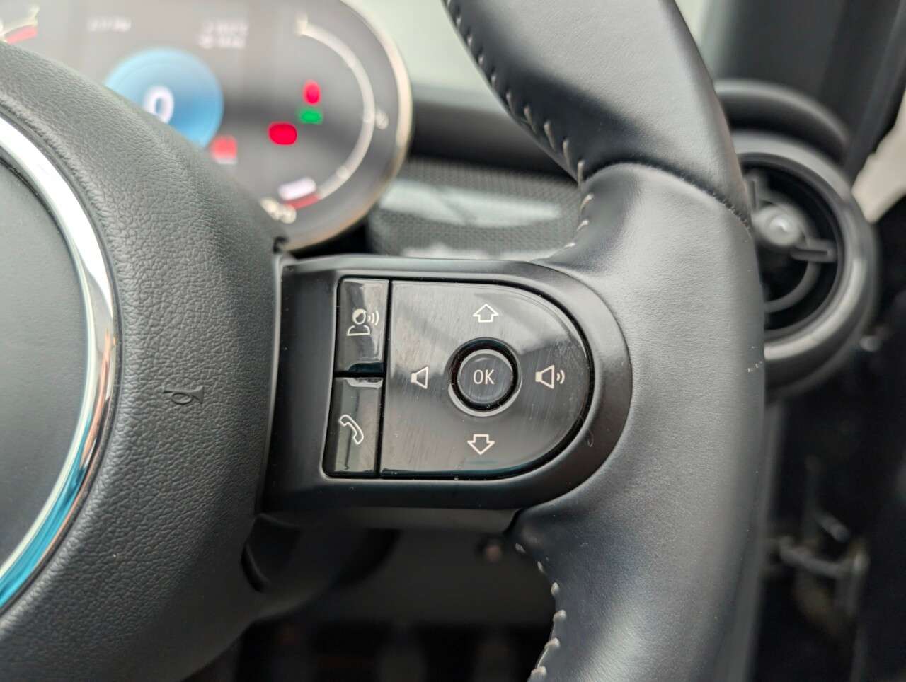 2021 MINI CONVERTIBLE 2021 MINI CONVERTIBLE