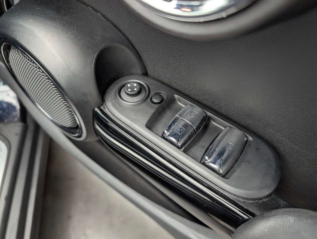 2021 MINI CONVERTIBLE 2021 MINI CONVERTIBLE