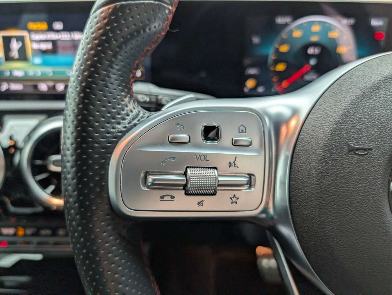 2020 MERCEDES A-CLASS 2020 MERCEDES A-CLASS