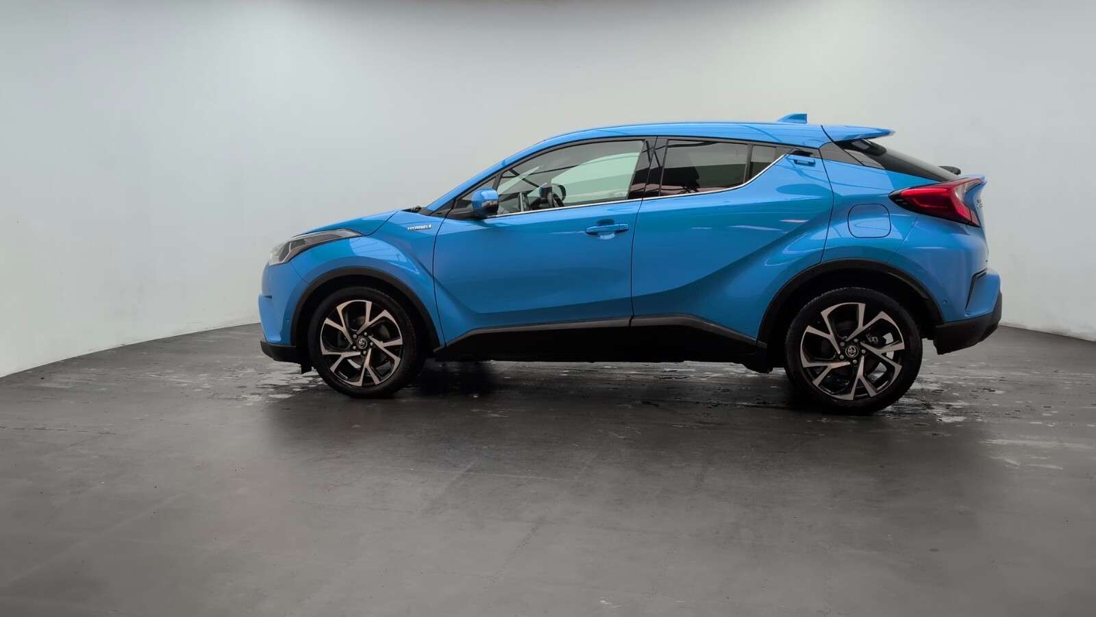 2018 TOYOTA C-HR 2018 TOYOTA C-HR