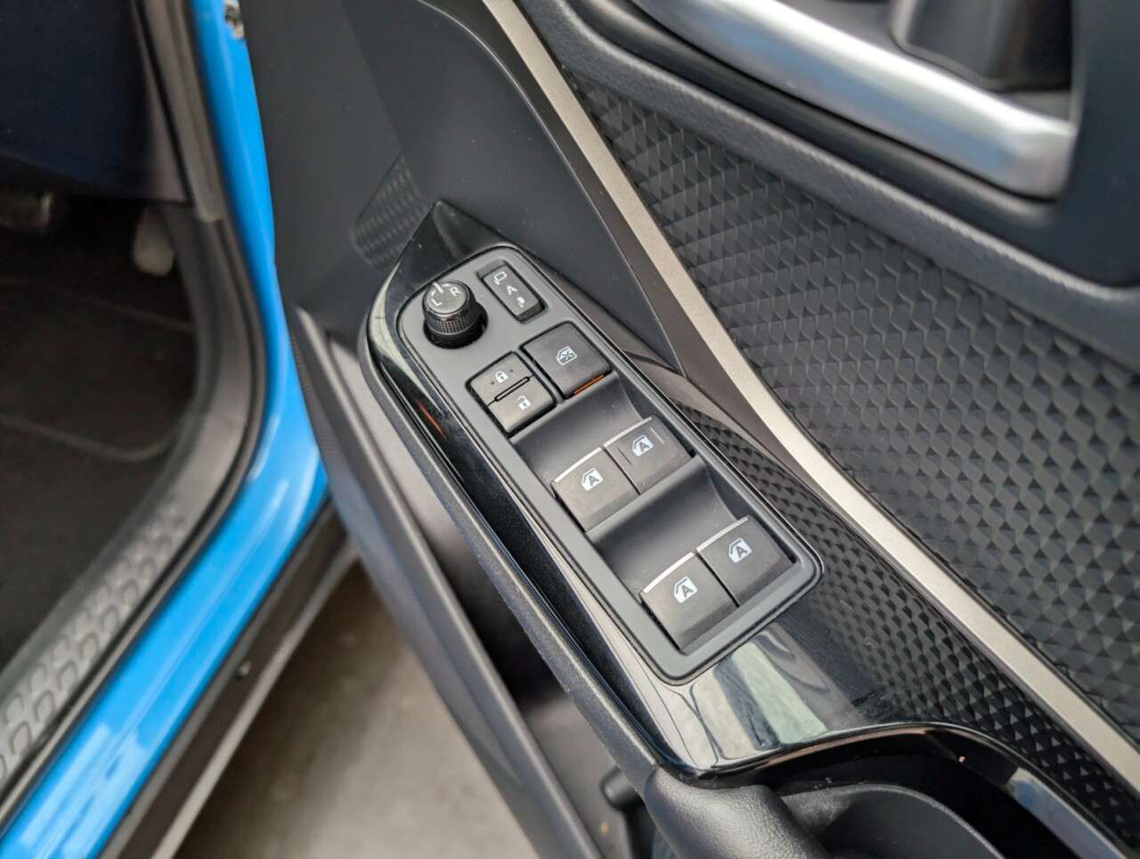 2018 TOYOTA C-HR 2018 TOYOTA C-HR