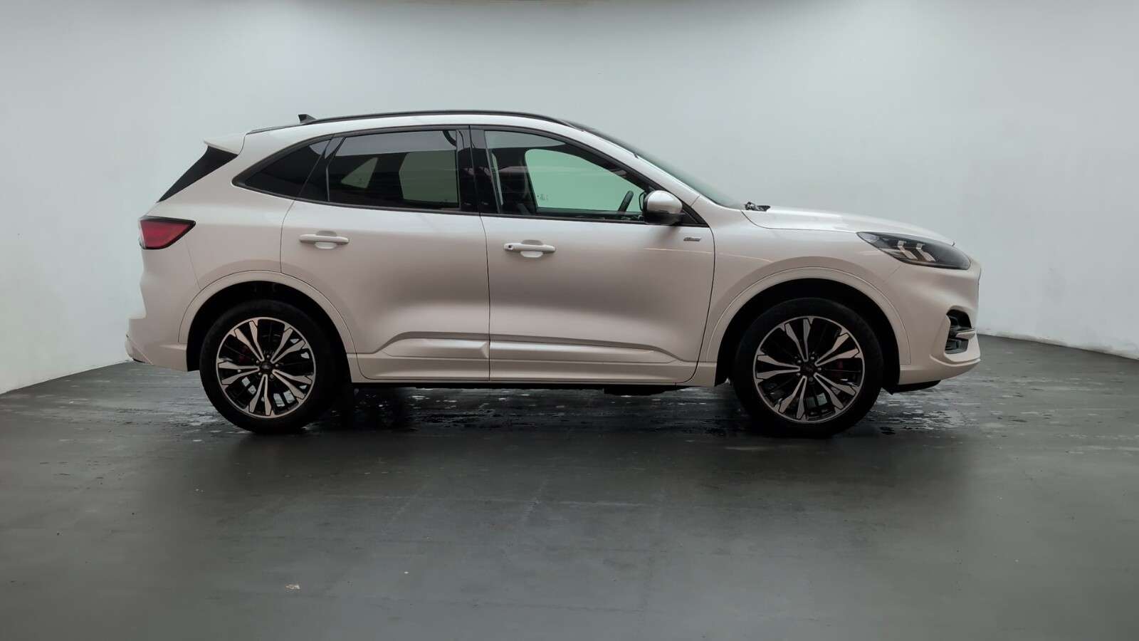 2022 FORD KUGA 2022 FORD KUGA