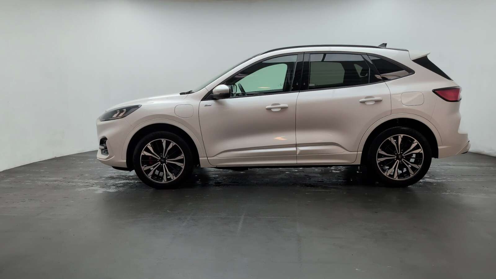 2022 FORD KUGA 2022 FORD KUGA