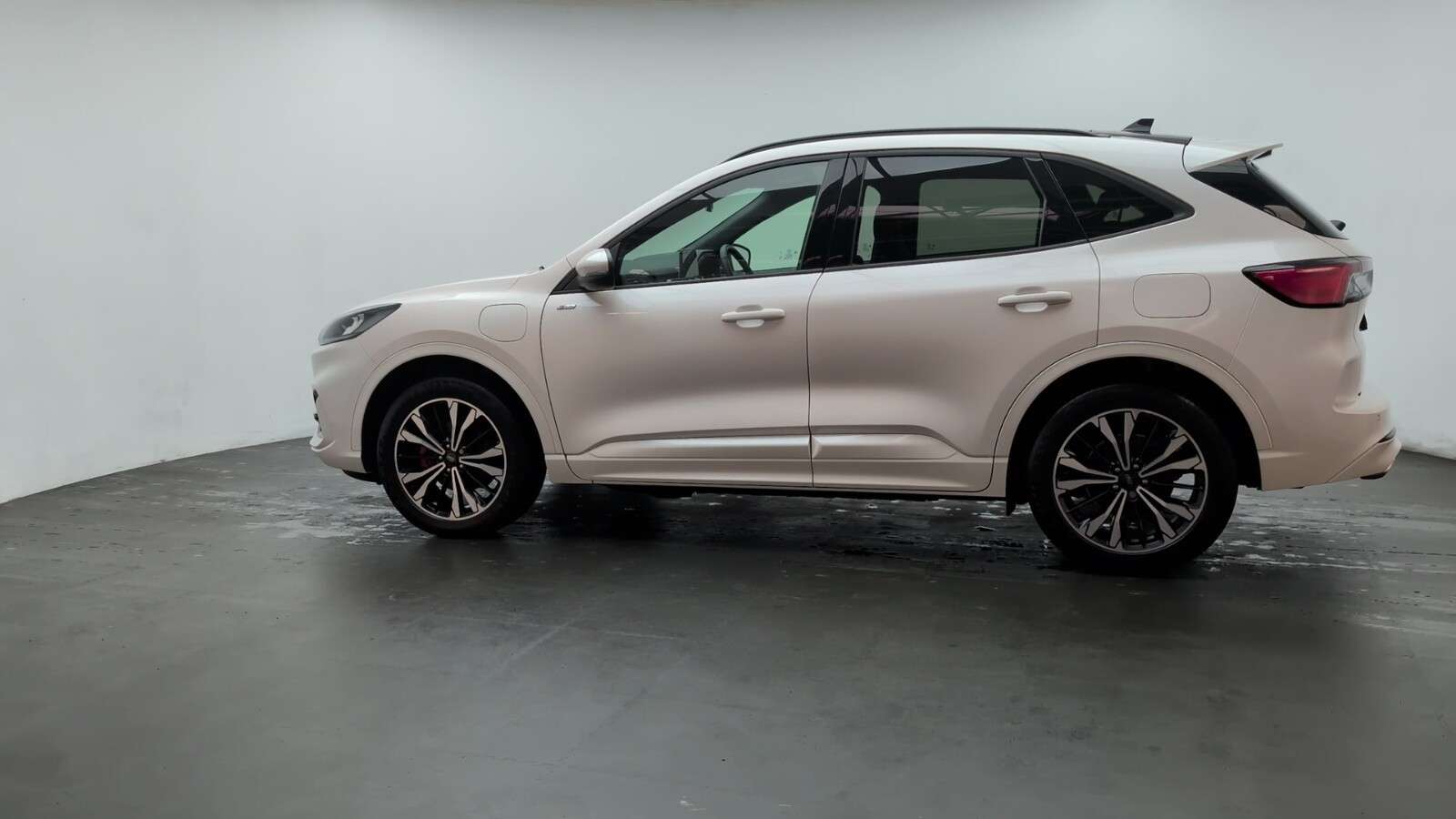 2022 FORD KUGA 2022 FORD KUGA