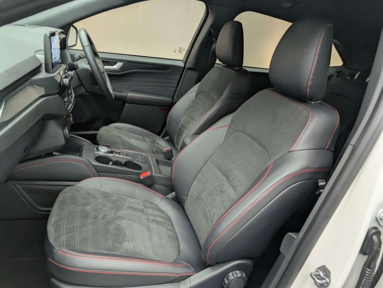 2022 FORD KUGA 2022 FORD KUGA