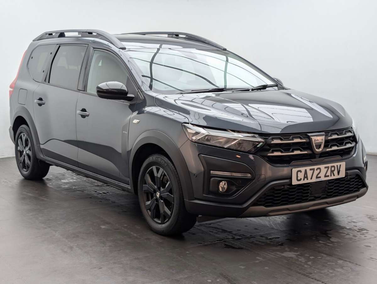 Check out this Dacia Jogger 2022 Petrol Manual