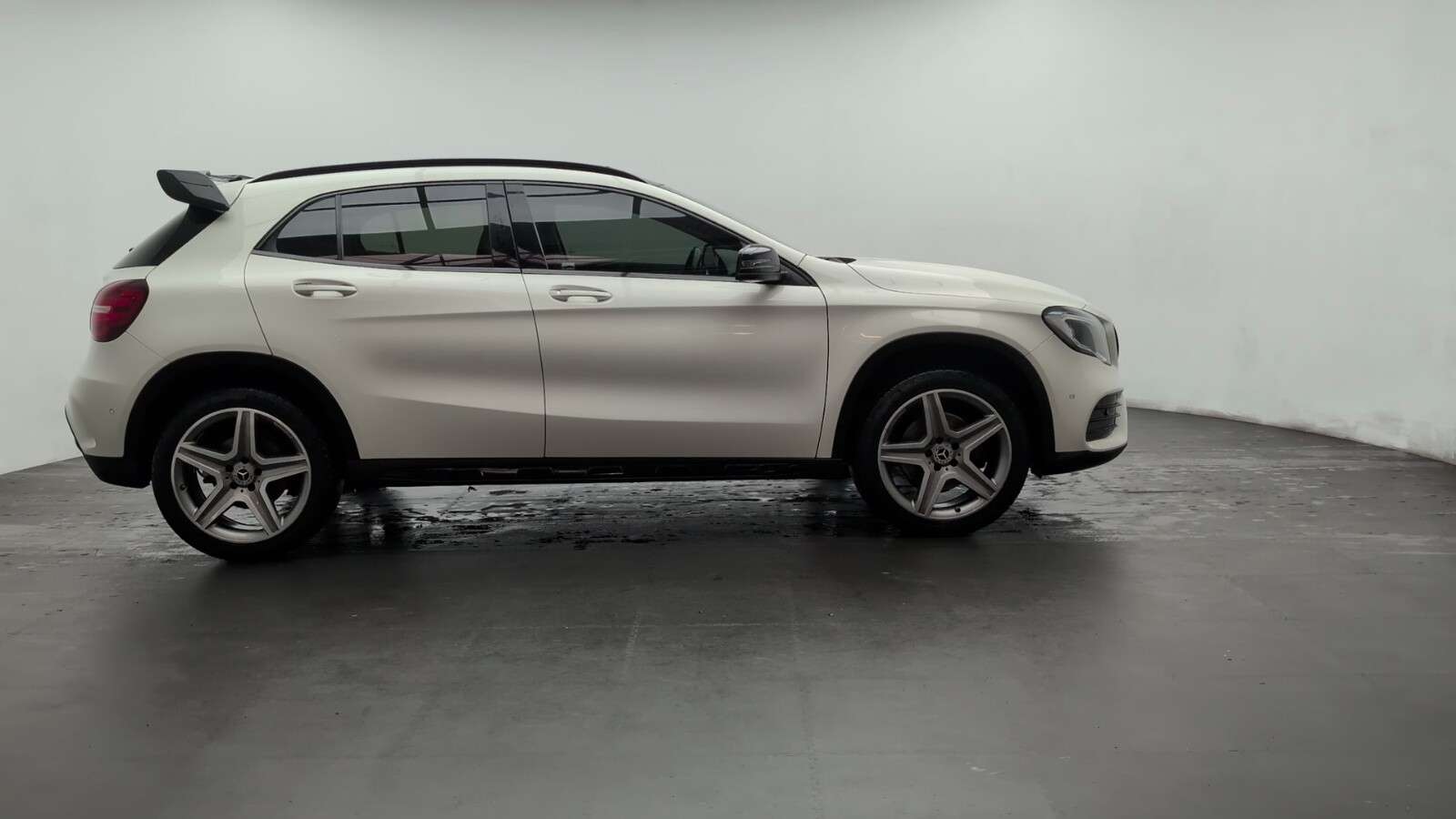 2017 MERCEDES-BENZ 180 2017 MERCEDES-BENZ 180