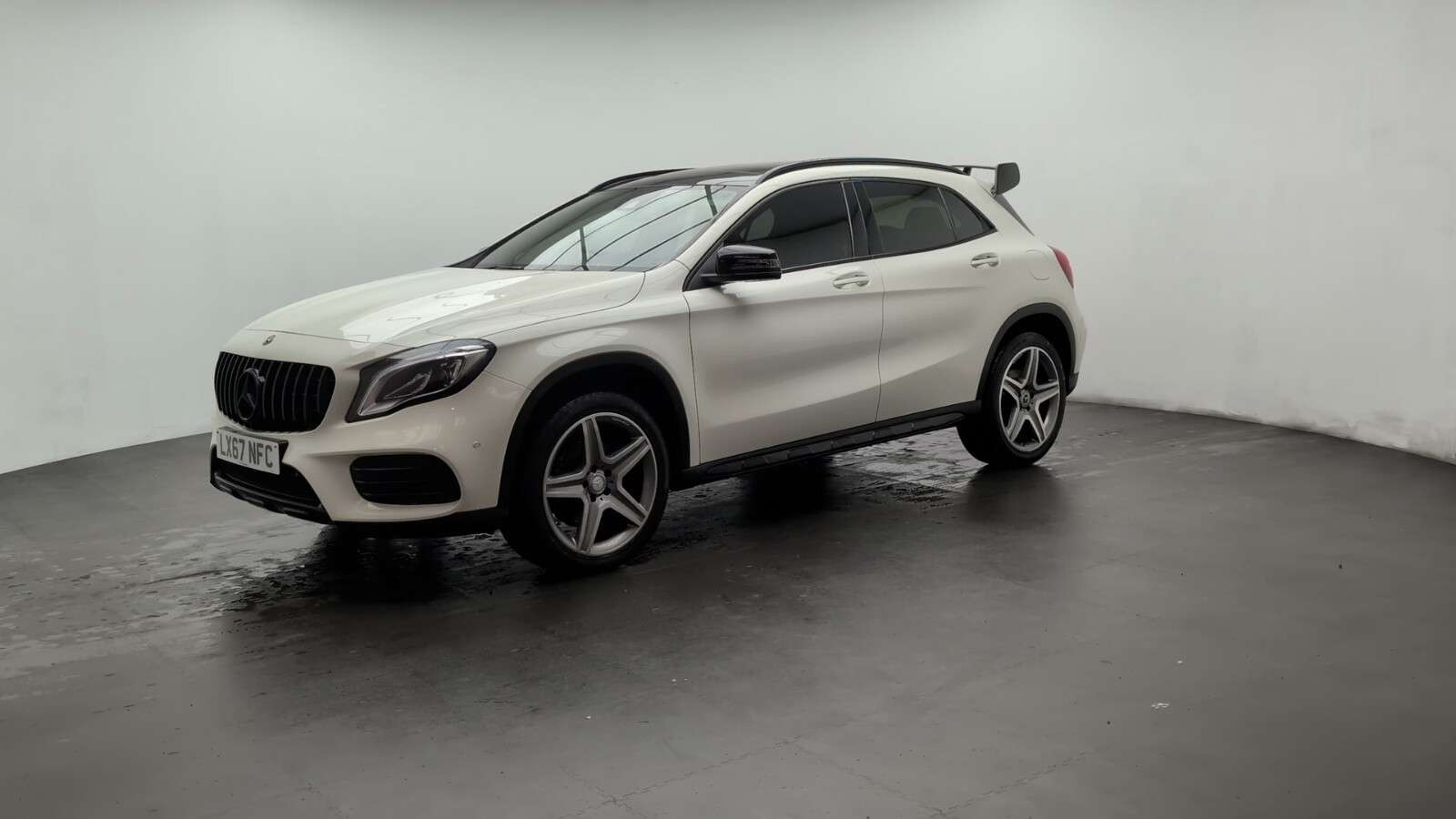 2017 MERCEDES-BENZ 180 2017 MERCEDES-BENZ 180