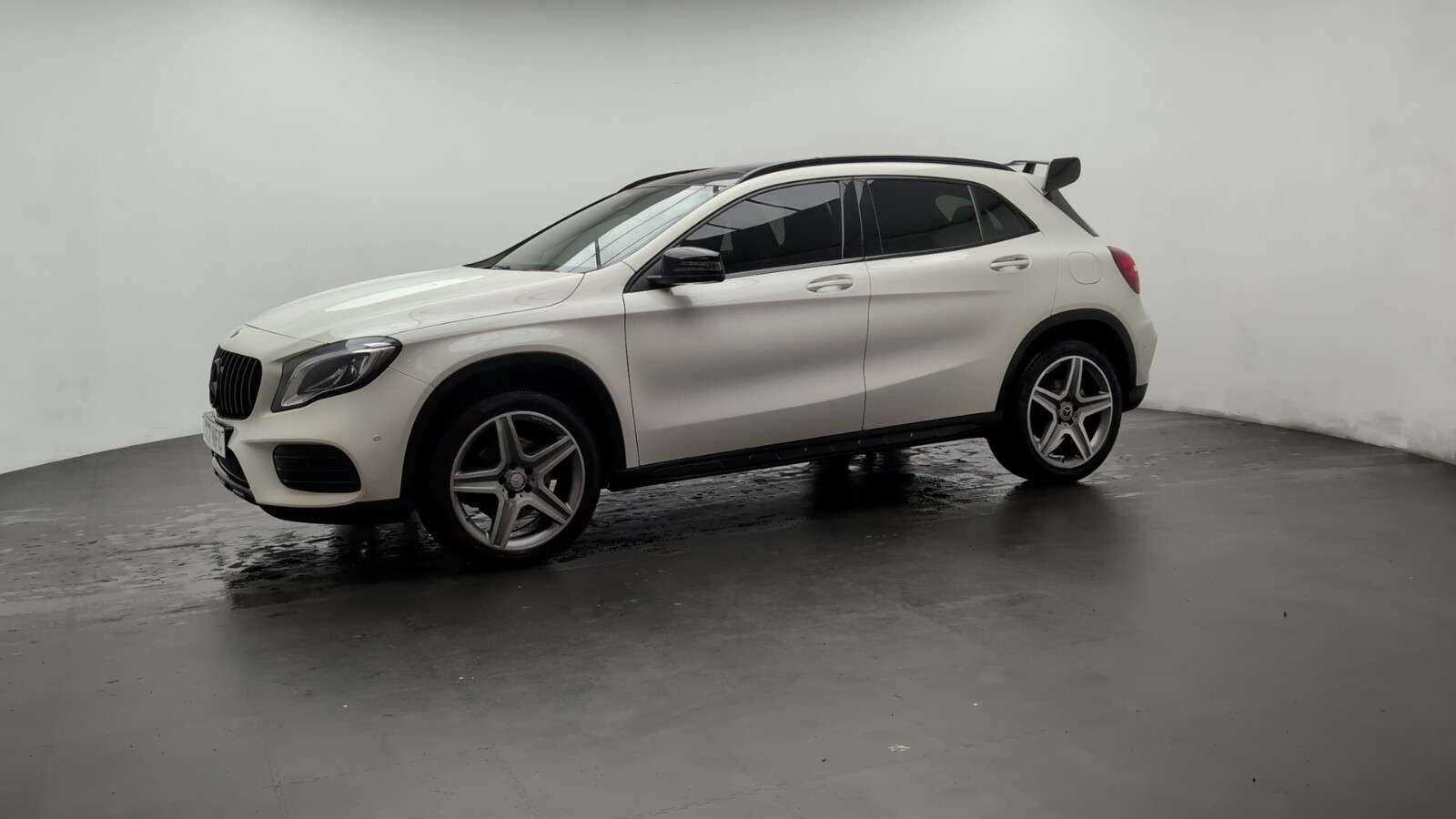 2017 MERCEDES-BENZ 180 2017 MERCEDES-BENZ 180