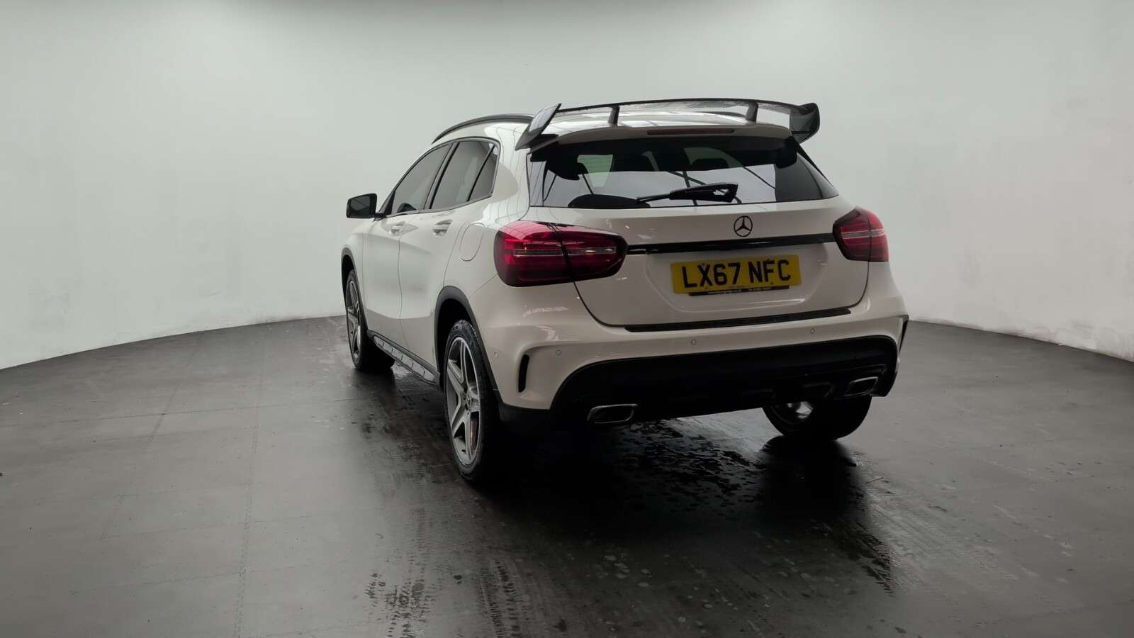 2017 MERCEDES-BENZ 180 2017 MERCEDES-BENZ 180