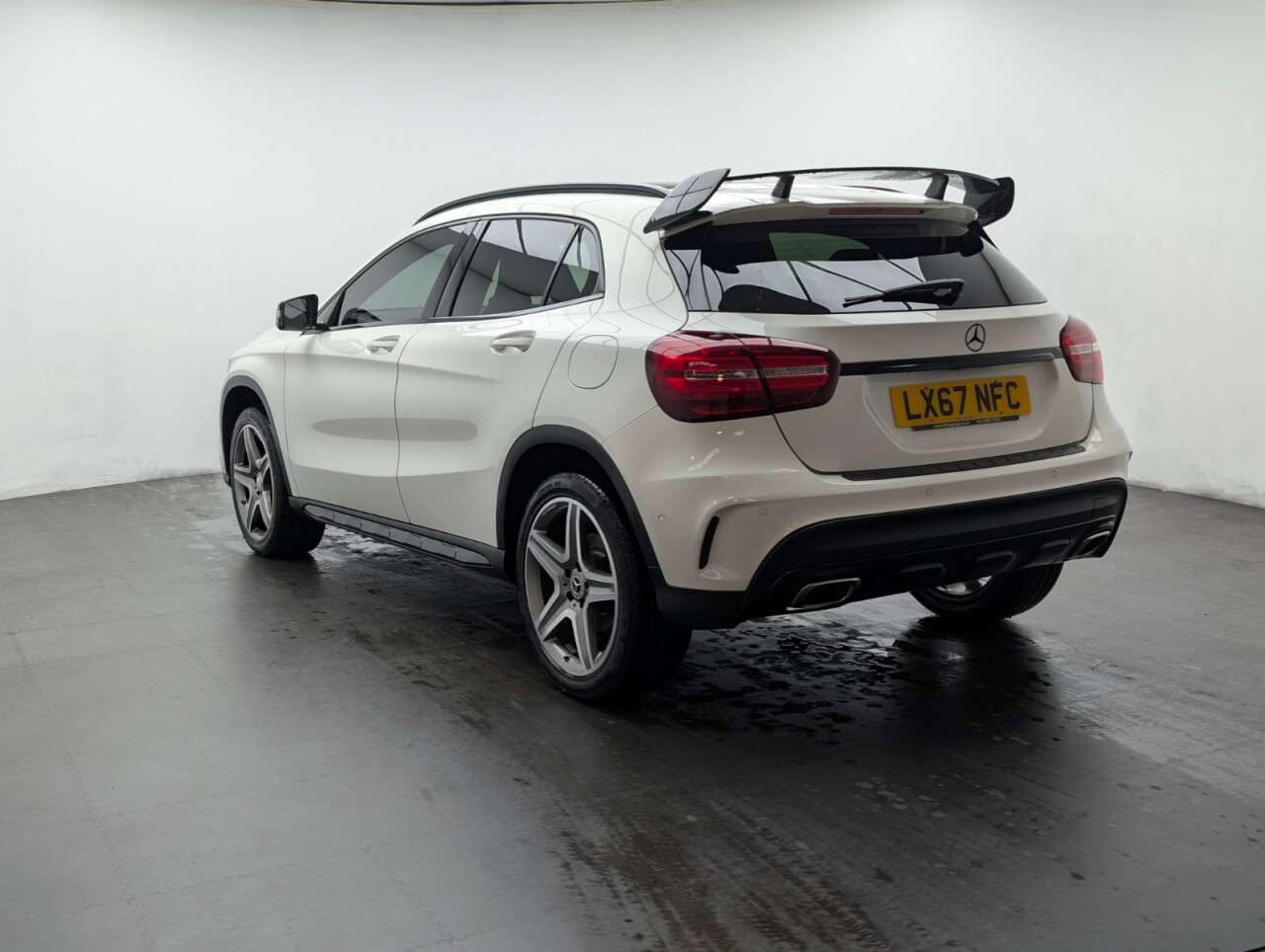 2017 MERCEDES-BENZ 180 2017 MERCEDES-BENZ 180