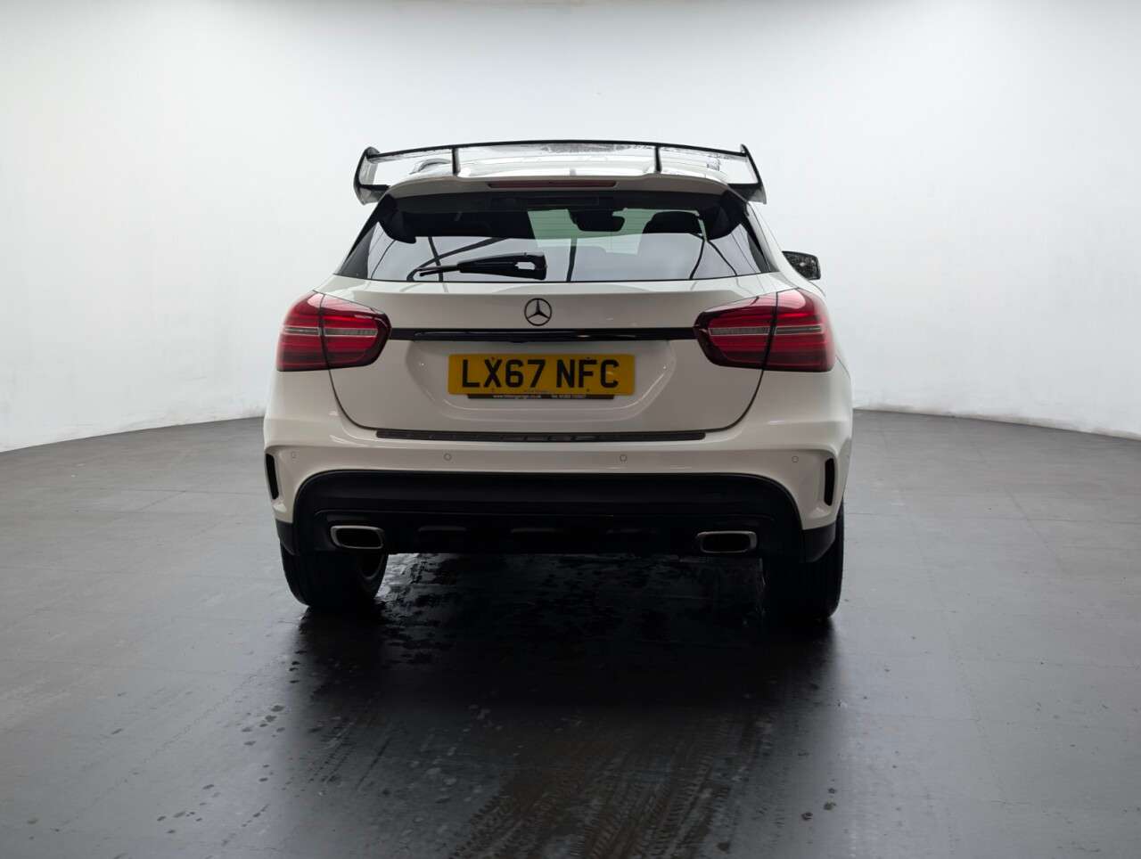 2017 MERCEDES-BENZ 180 2017 MERCEDES-BENZ 180