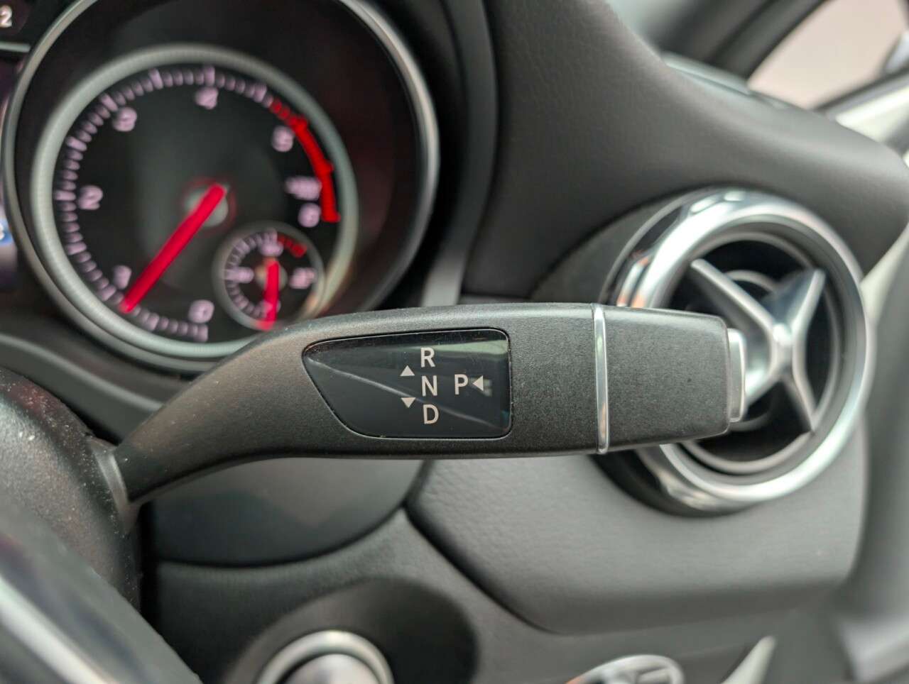 2017 MERCEDES-BENZ 180 2017 MERCEDES-BENZ 180