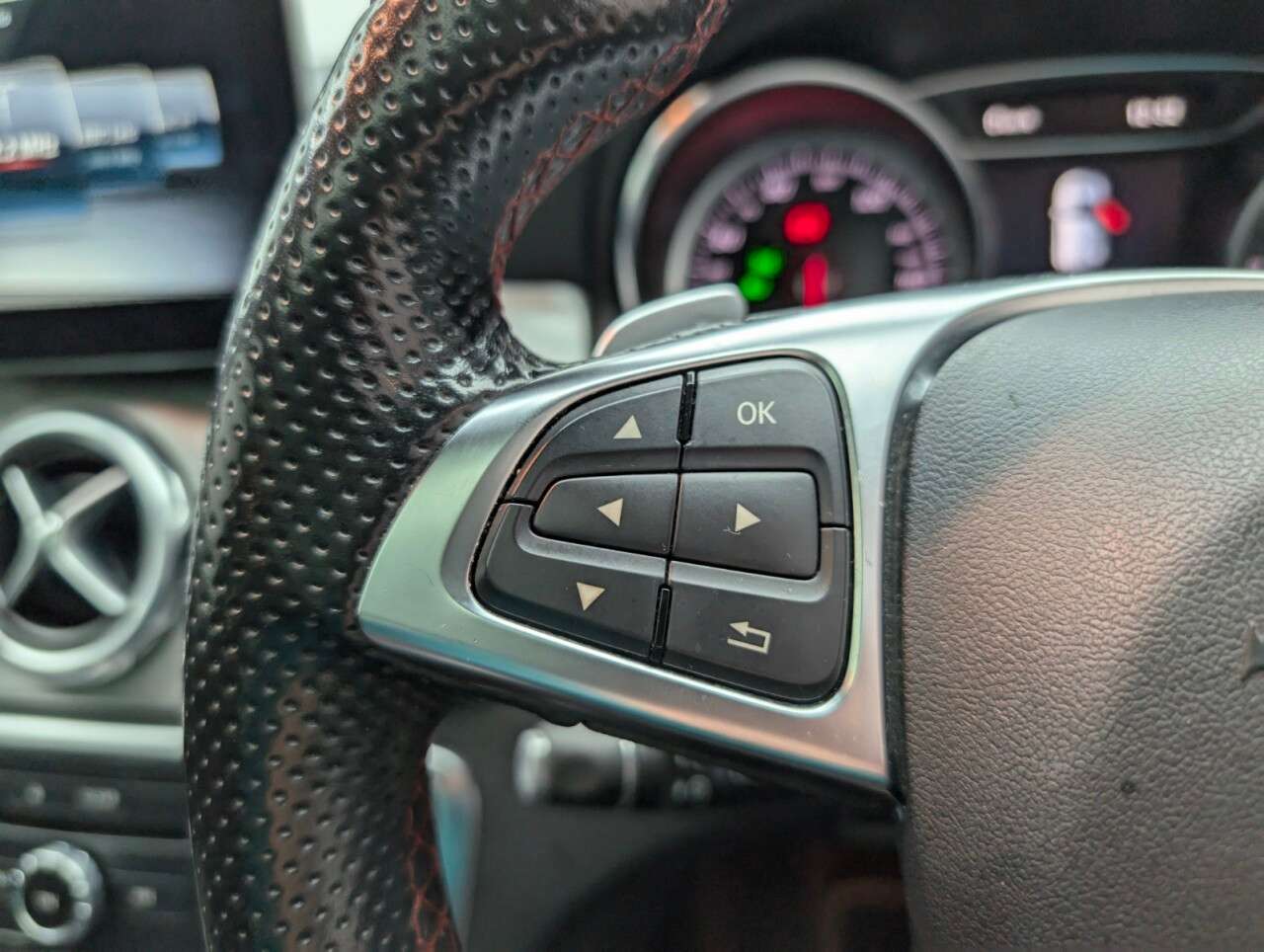 2017 MERCEDES-BENZ 180 2017 MERCEDES-BENZ 180