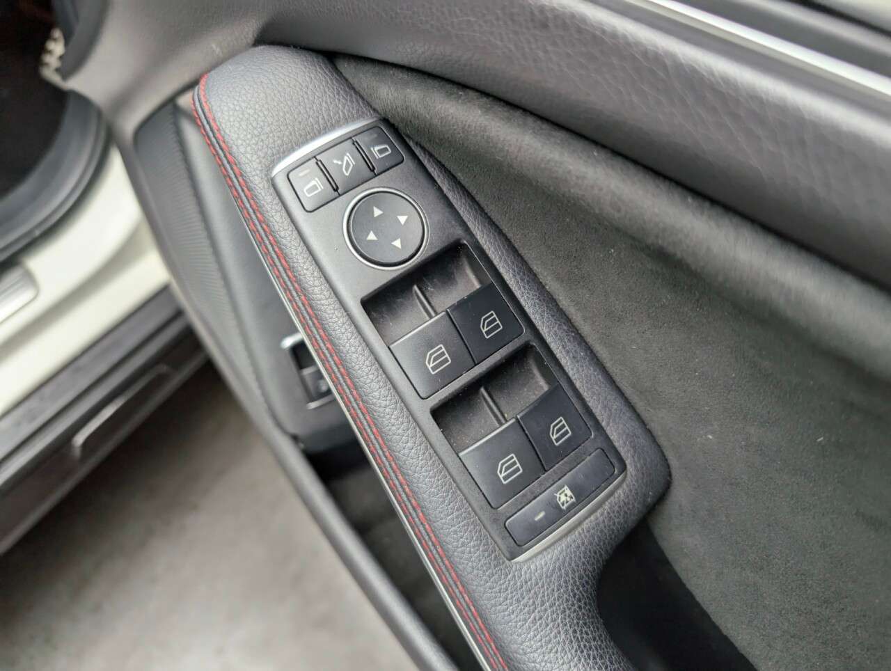 2017 MERCEDES-BENZ 180 2017 MERCEDES-BENZ 180