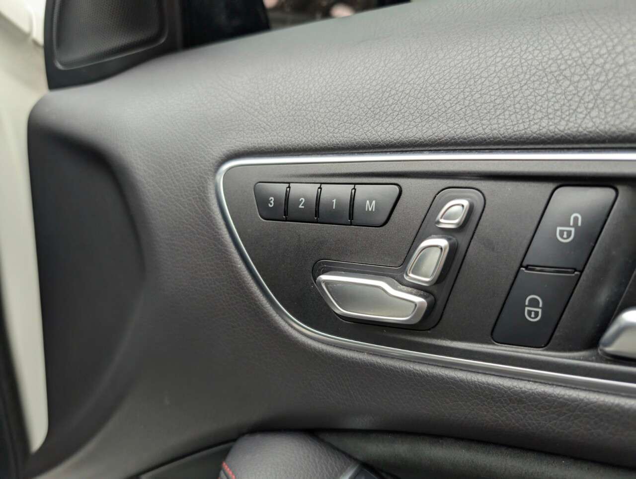 2017 MERCEDES-BENZ 180 2017 MERCEDES-BENZ 180