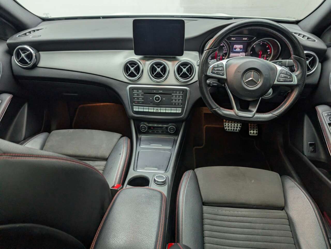 2017 MERCEDES-BENZ 180 2017 MERCEDES-BENZ 180