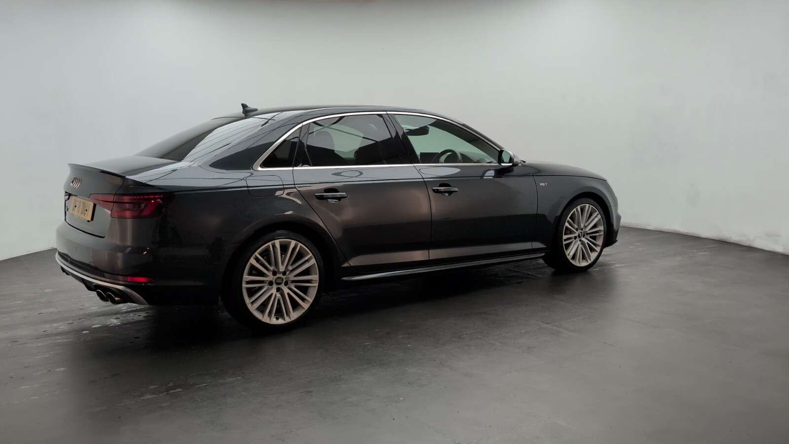 2018 AUDI S4 2018 AUDI S4