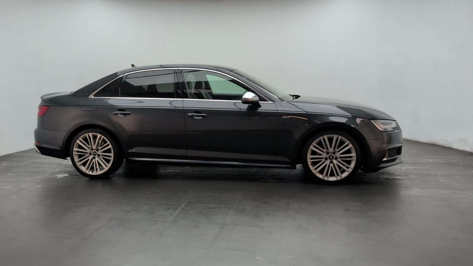 2018 AUDI S4 2018 AUDI S4