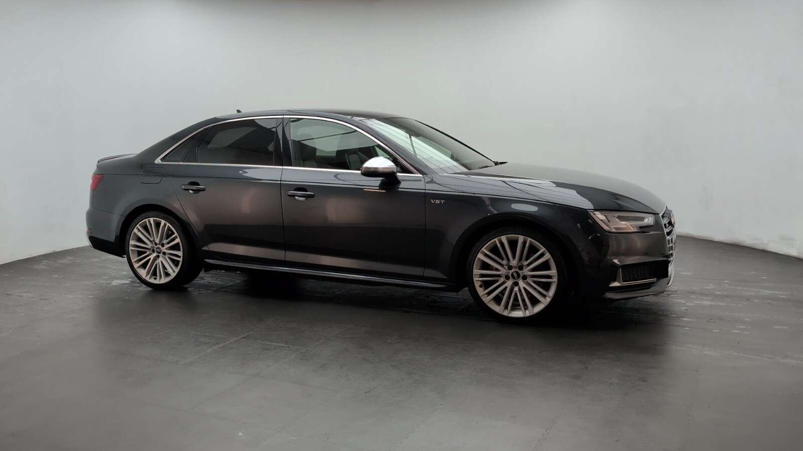 2018 AUDI S4 2018 AUDI S4