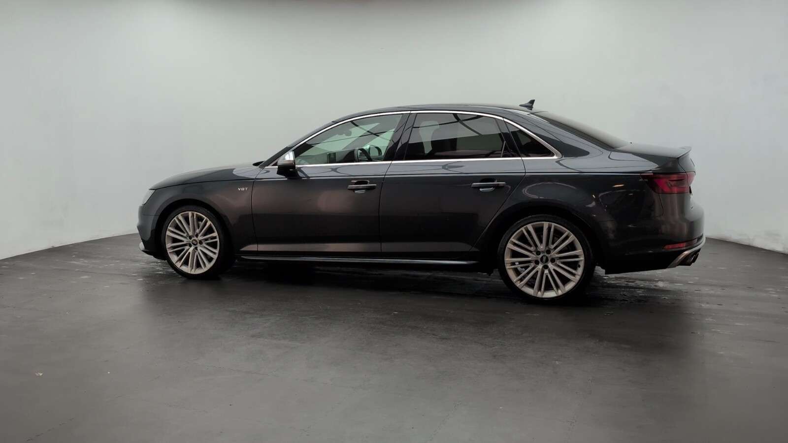 2018 AUDI S4 2018 AUDI S4